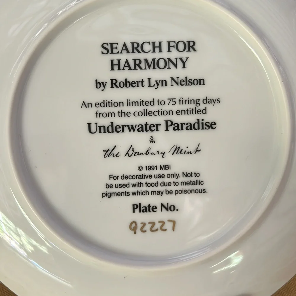 Darby Mint Search for Harmony by Robert Lyn Nelson. Underwater Paradise. - Picture 3 of 3